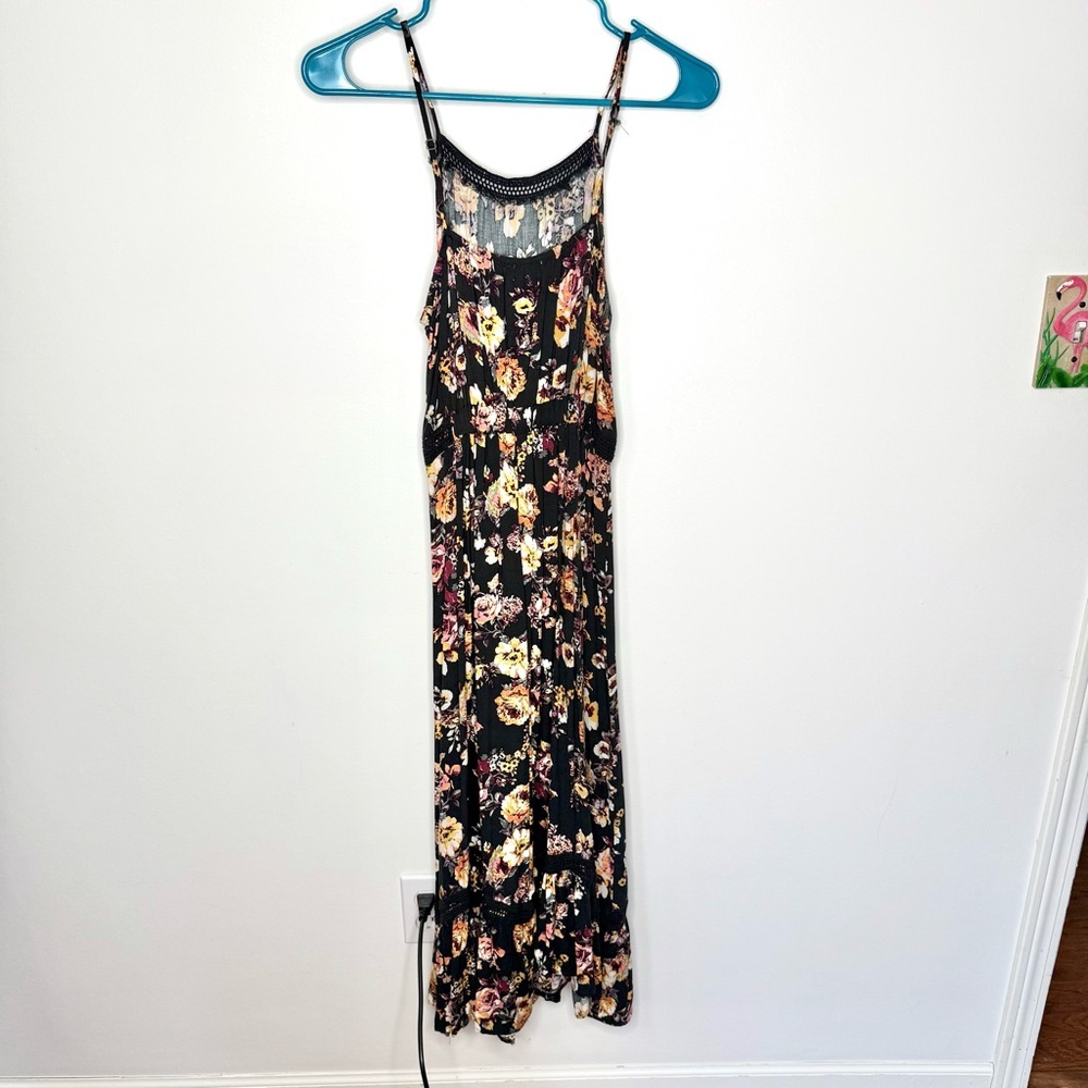 Eyeshadow Black and Floral Print Sleeveless Midi Dress Size Small - Picture 10 of 13